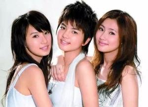 三个少女,三少女的青春旋律”